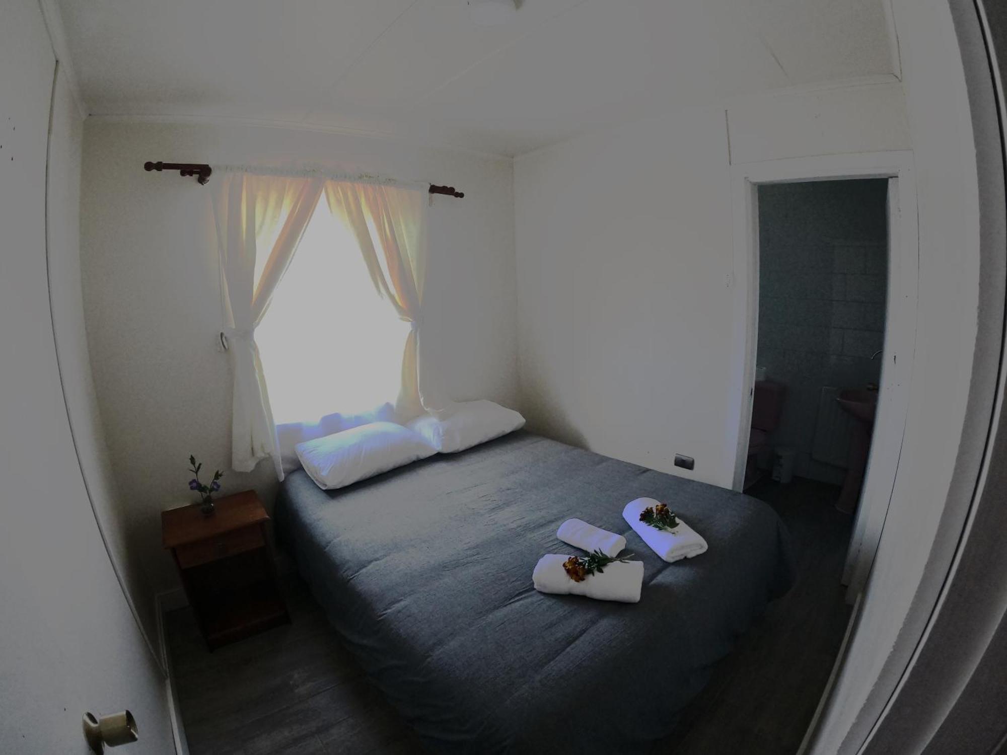 Adventure Travel B&B Puerto Tranquilo Esterno foto